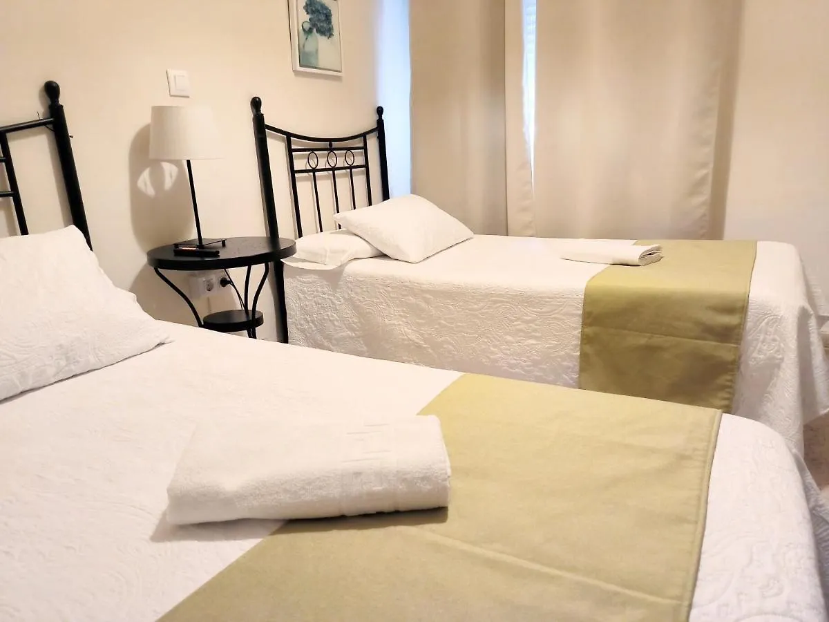 Pension Perez Montilla Seville Guest house