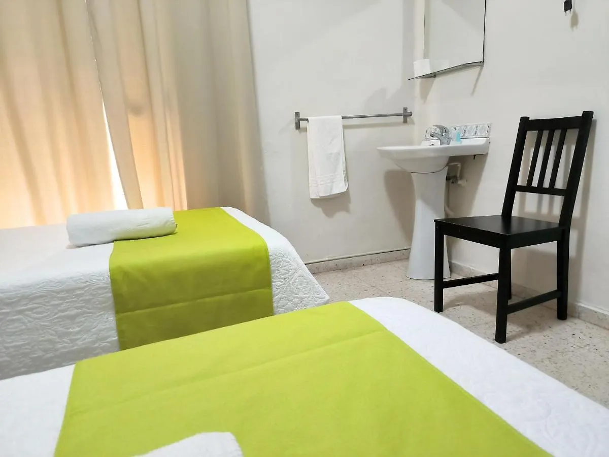 Pension Perez Montilla Seville Guest house