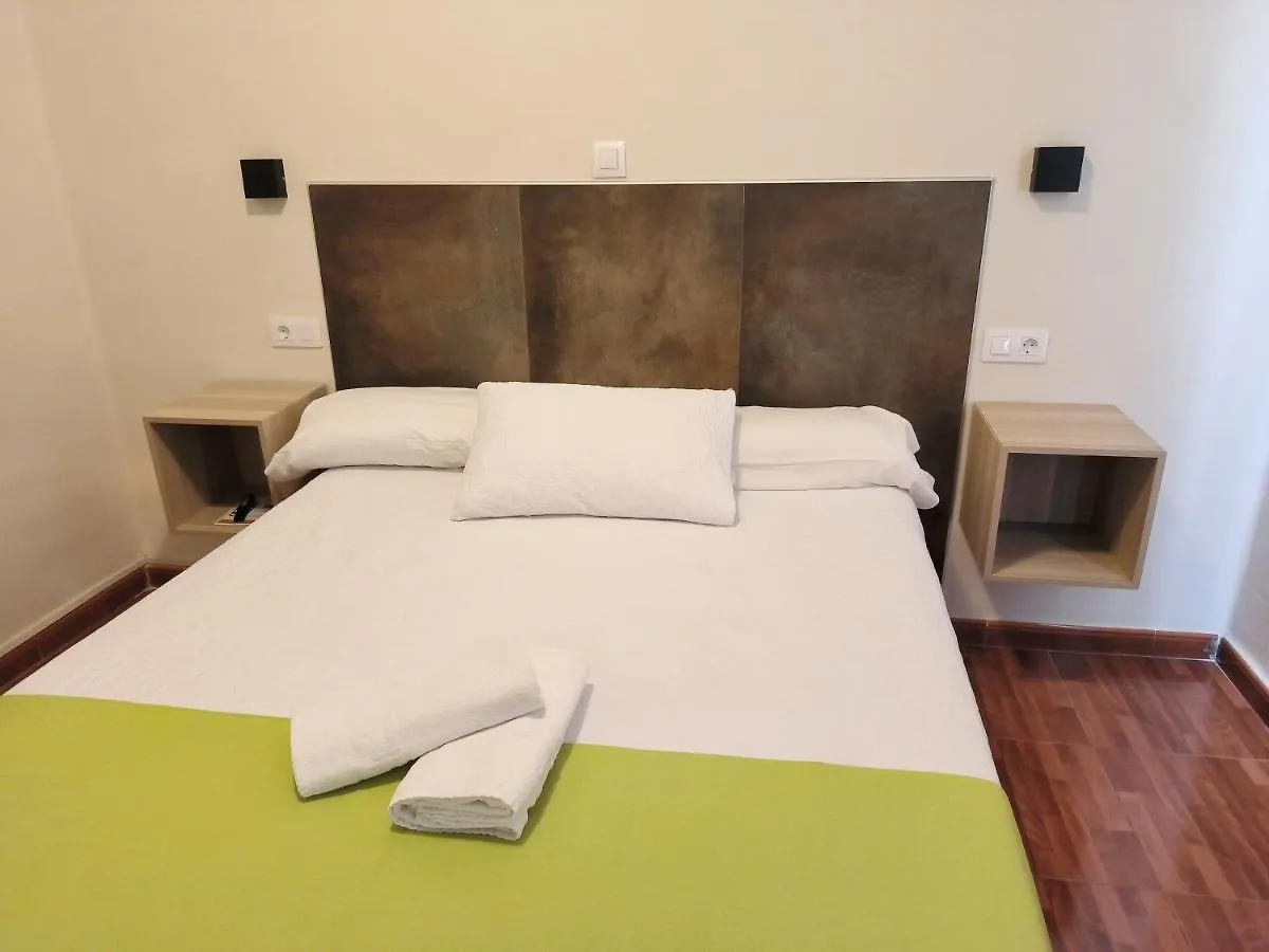 ** Gasthuis Pension Perez Montilla Hotel Sevilla Spanje