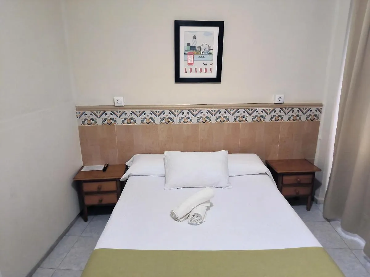 Pension Perez Montilla Sevilla